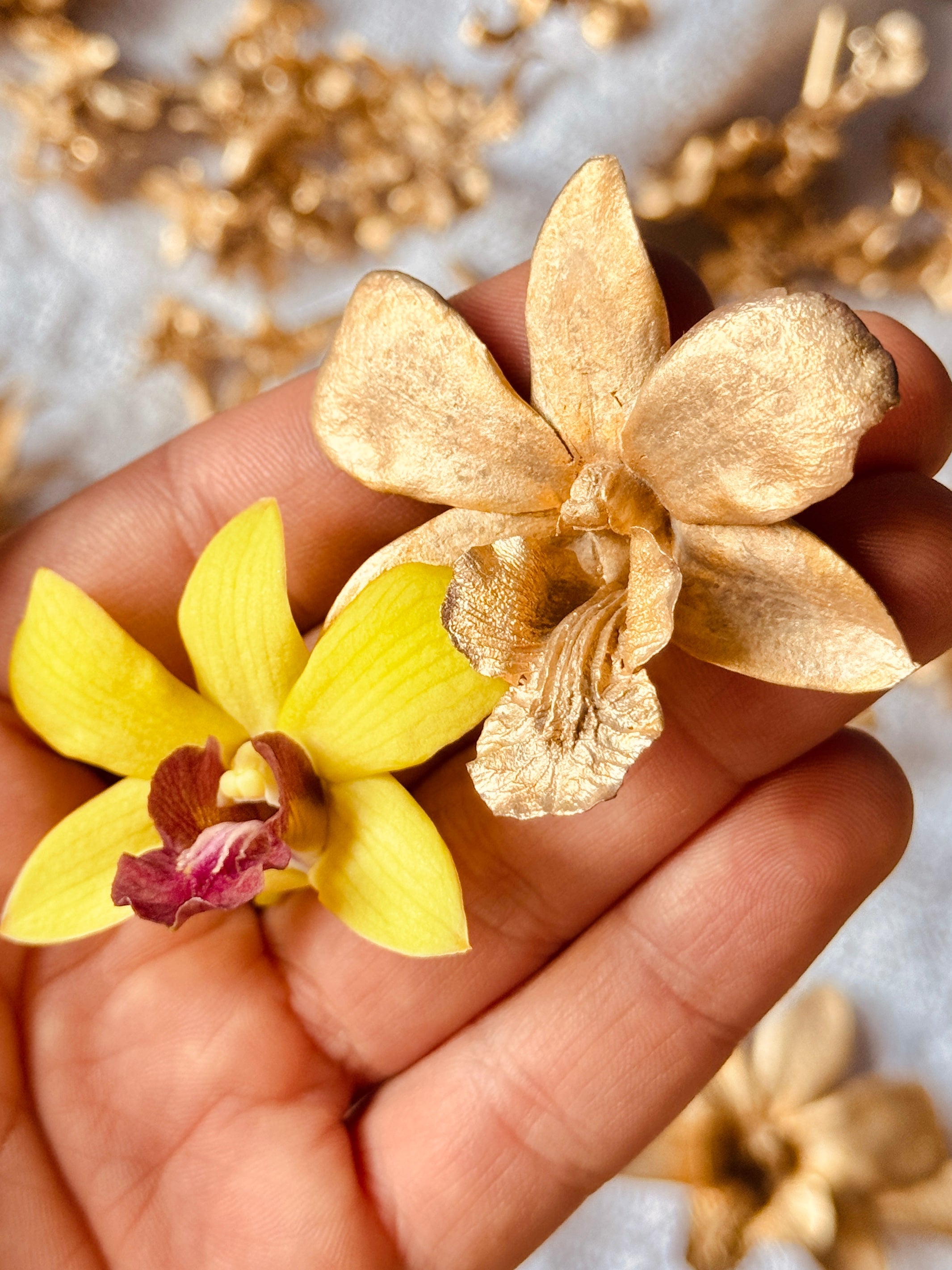 Pendiente Orquidea Dendrobium Esmeralda Sauco