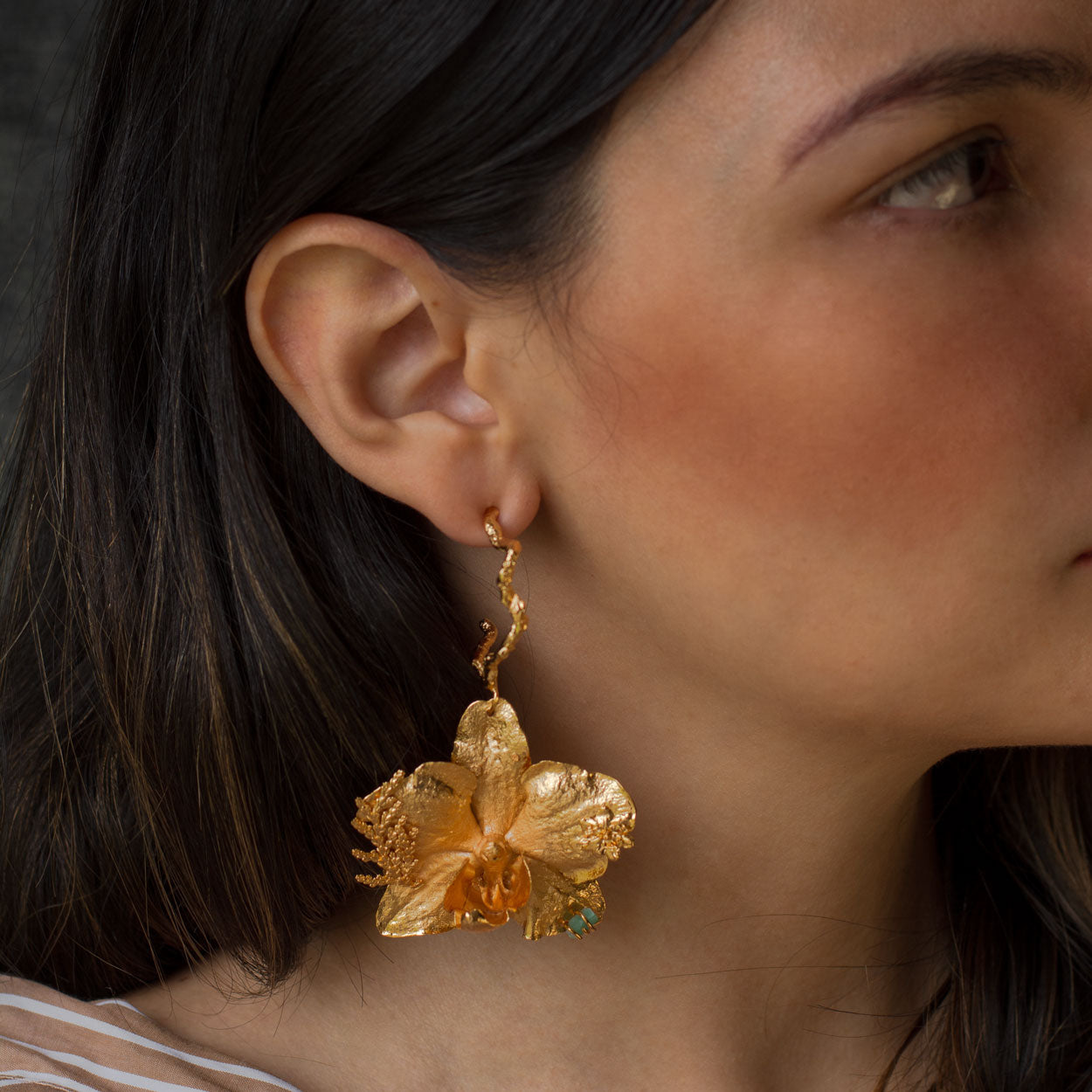 Aretes Candonga Orquidea Phalaenopsis Pino Esmeralda