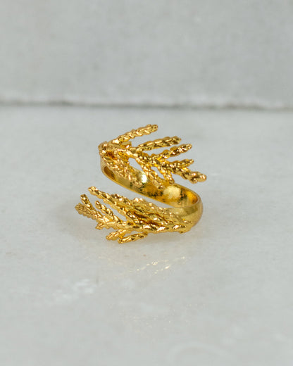 Elegant Mini Pine Leaf Ring in 24K gold plating, a symbol of nature's beauty and the wearer's connection to the outdoors.