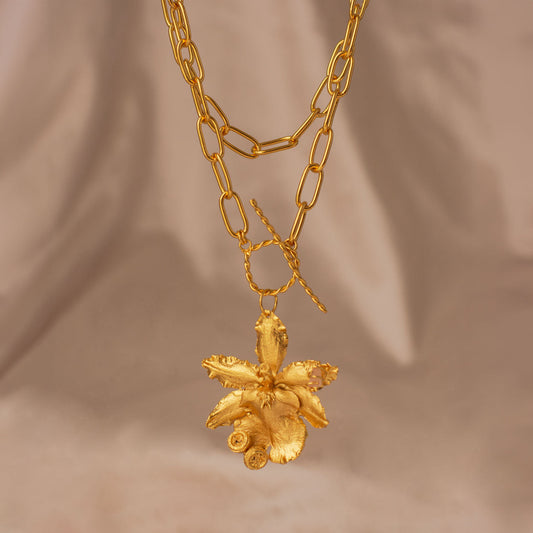 Exclusive Odontoglossum Orchid and Elder Quartz Necklace in 24k Gold Plating, embodying natural sophistication and love for nature.